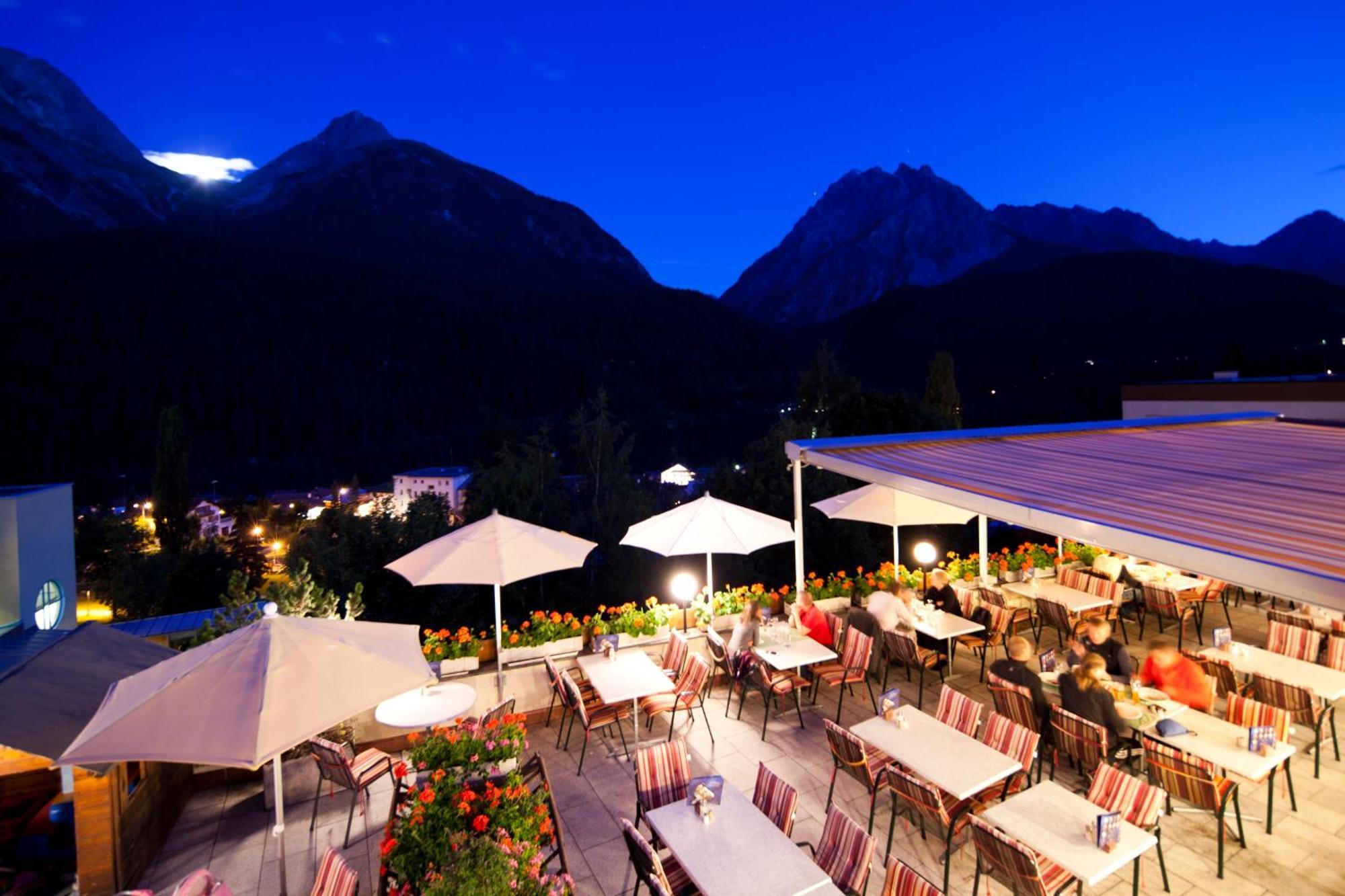 Hotel Astras Scuol Exterior photo