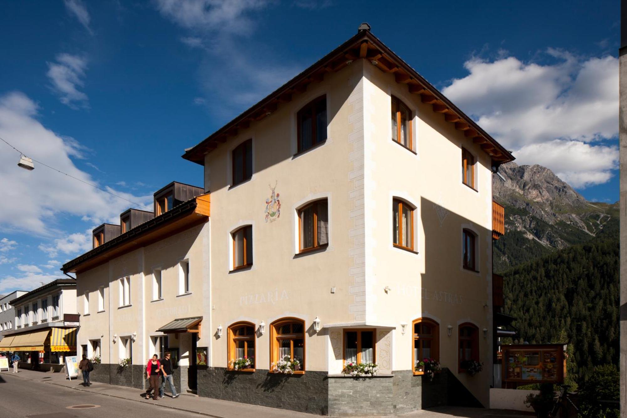 Hotel Astras Scuol Exterior photo
