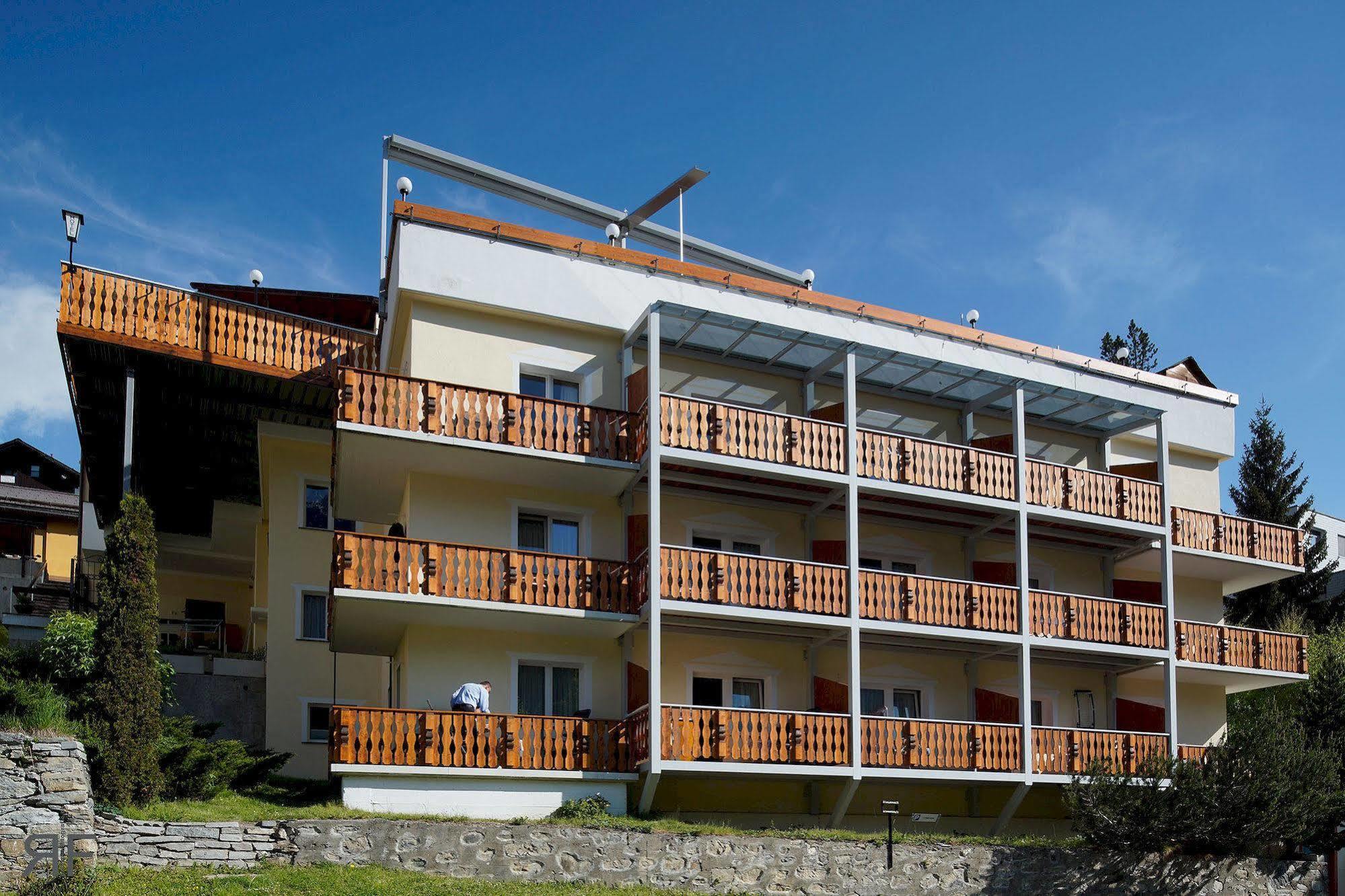 Hotel Astras Scuol Exterior photo