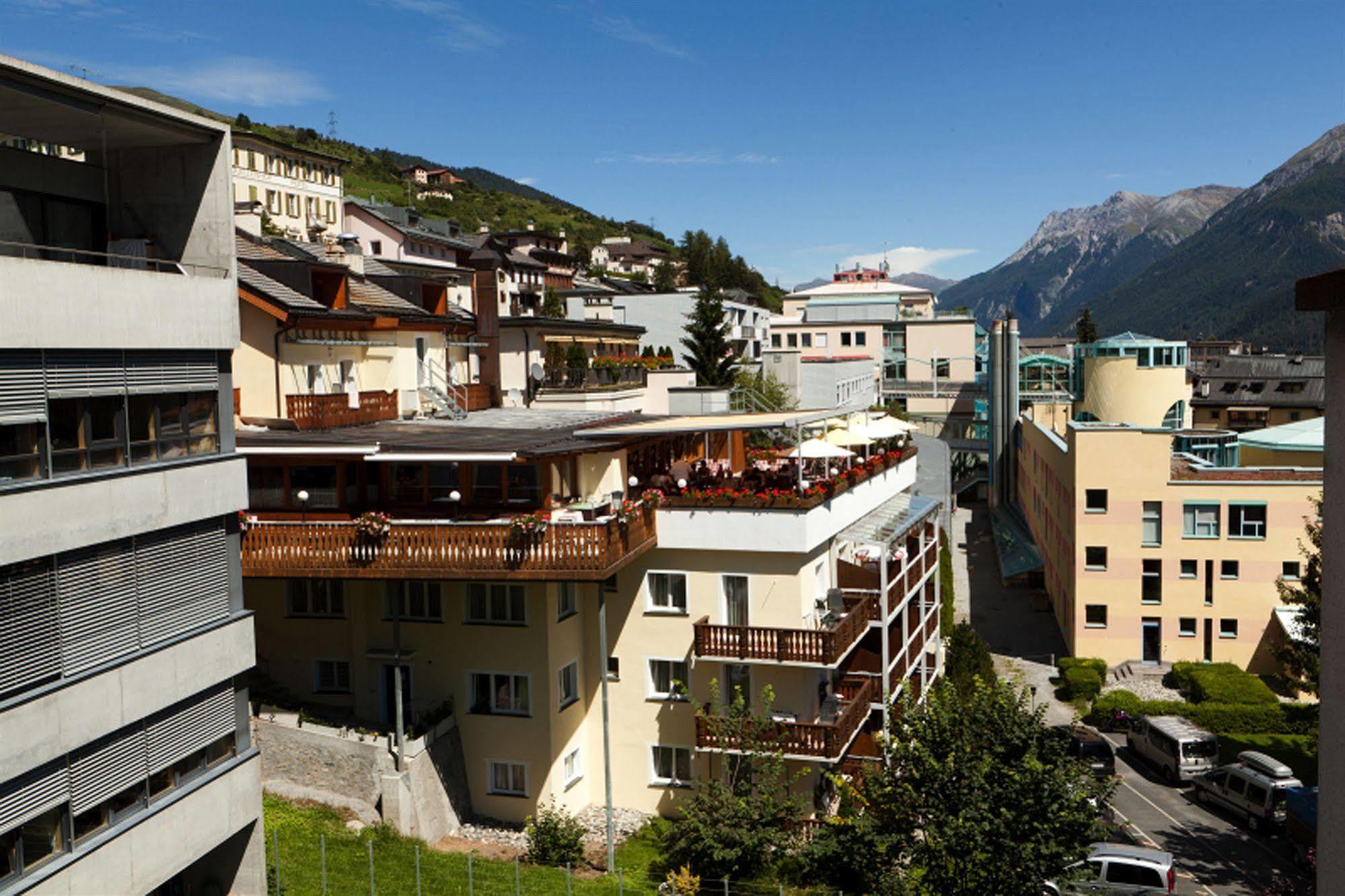 Hotel Astras Scuol Exterior photo
